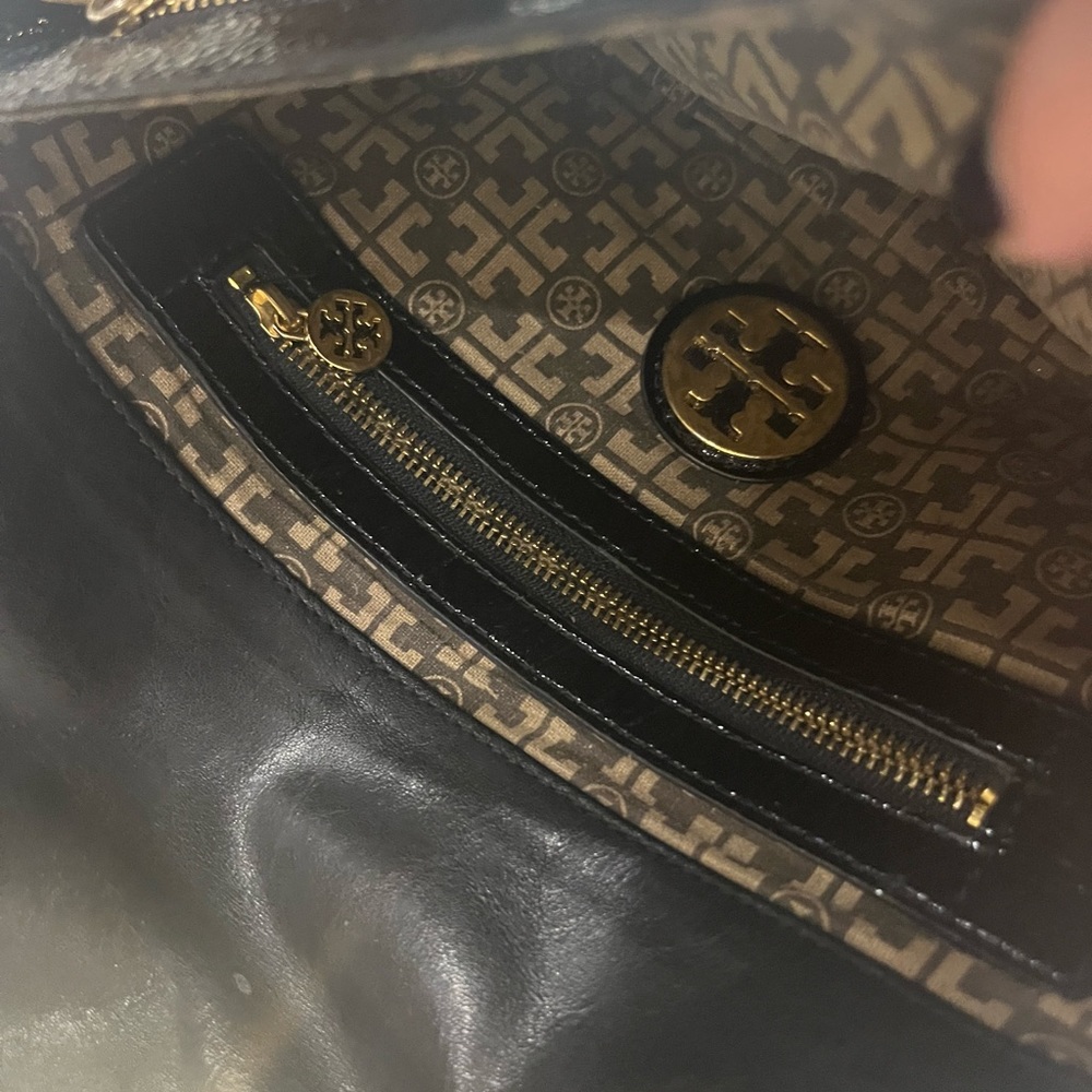 Tory burch black clutch